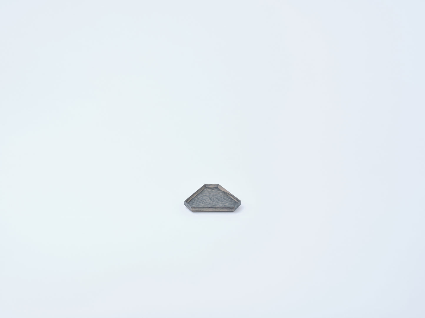 TSUM 三角 - SARA 皿
